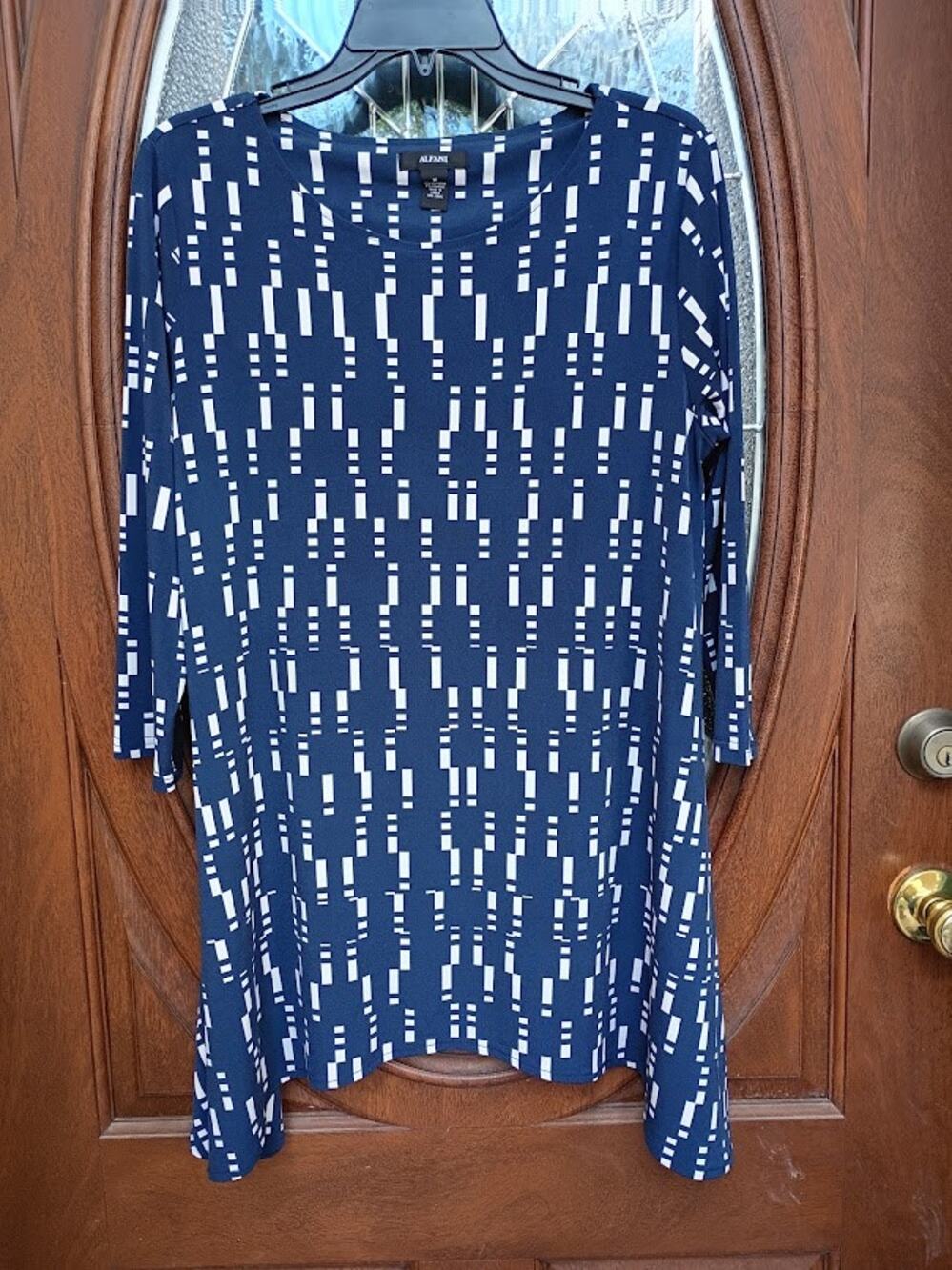 Alfani Tunic Blouse Navy Blue White Geometric Print Size M